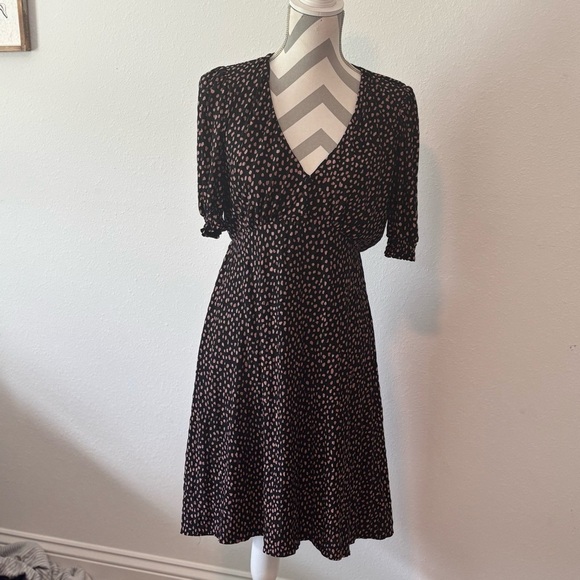 Womens Oasis Black Floral Print Dress Women’s Small – Puff Sleeve V-Neck A-Line - Picture 2 of 8